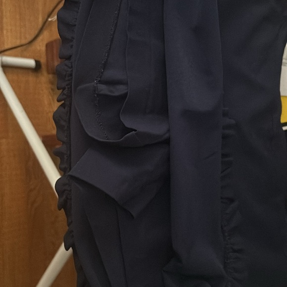 Ladies blue skirt with built in shorts. - Picture 4 of 4